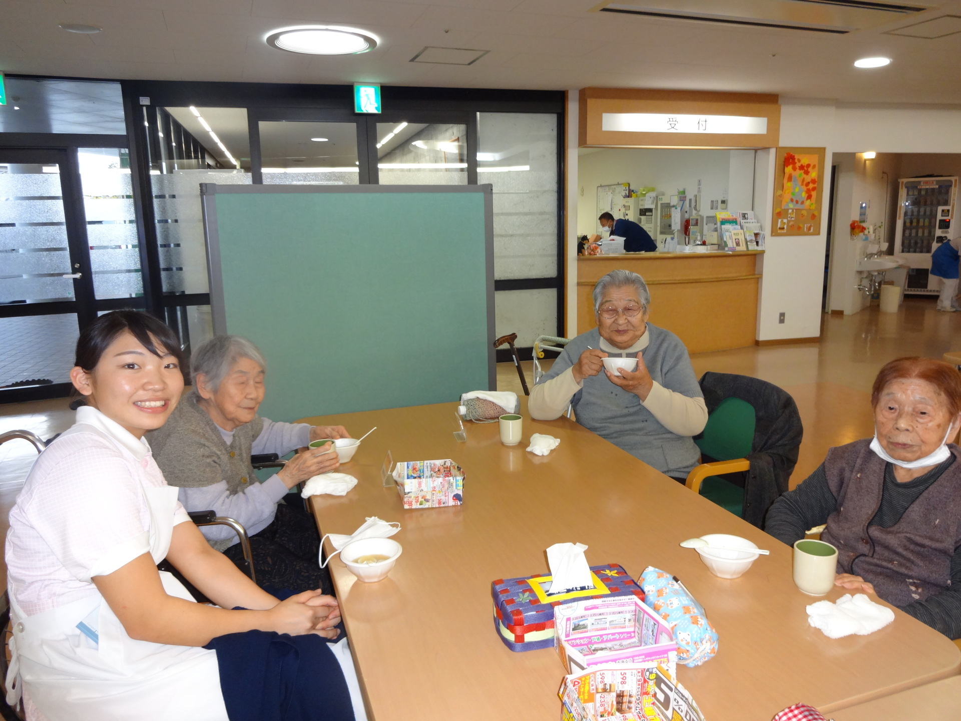 実習生の受入 梅香苑 千葉労災看護専門学校 ２ 医療法人社団 緑祐会 スタッフブログ